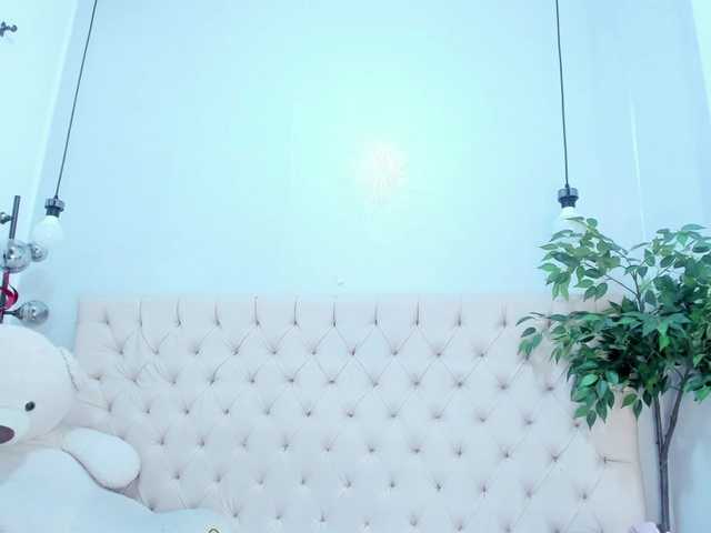 Victoria-Coleman's BongaCams show and profile