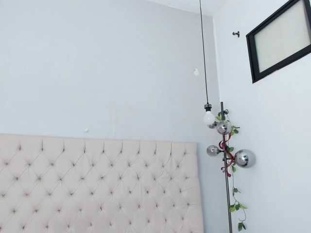 Victoria-Coleman live cam on BongaCams