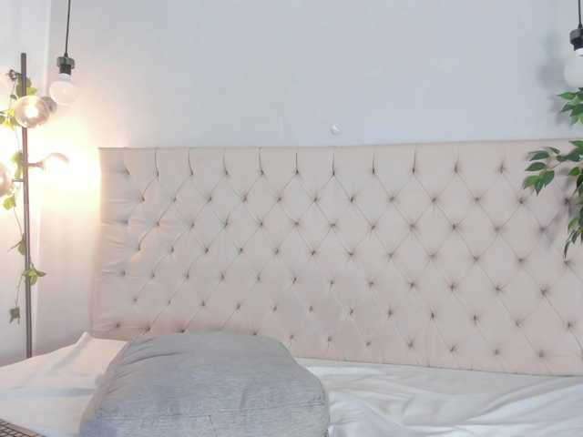 Victoria-Coleman live cam on BongaCams