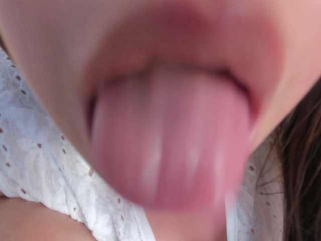 Victoria-Coleman — live female cam