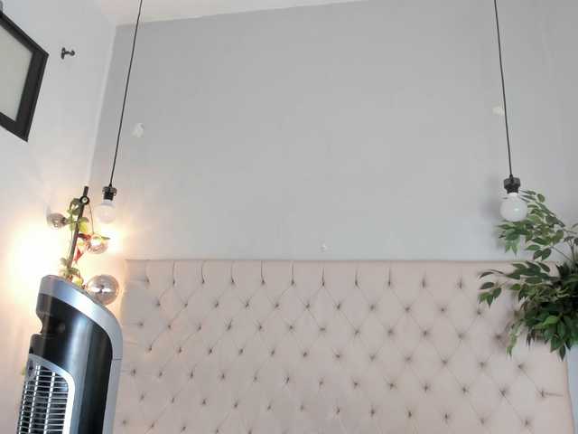 Victoria-Coleman live cam on BongaCams