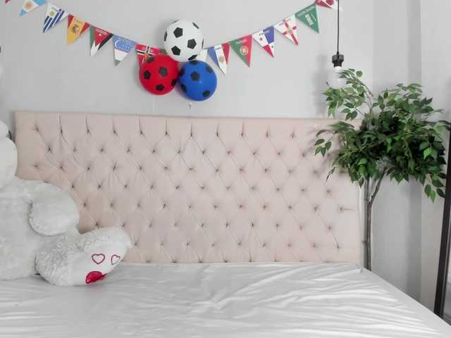 Victoria-Coleman live cam on BongaCams