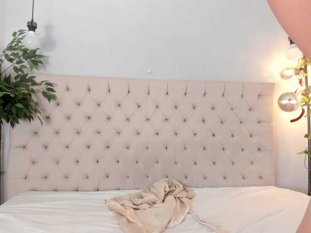 Victoria-Coleman live cam on BongaCams