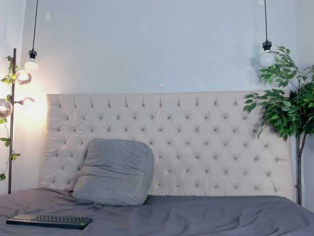 Victoria-Coleman live cam on BongaCams