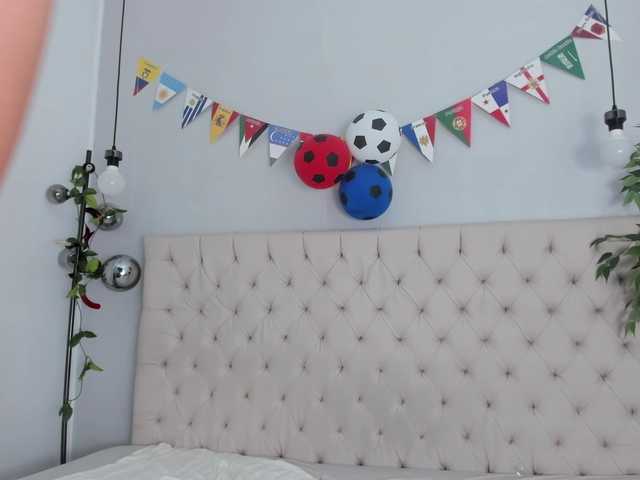 Victoria-Coleman live cam on BongaCams