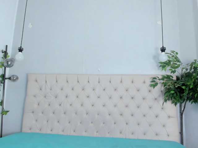 Victoria-Coleman live cam on BongaCams