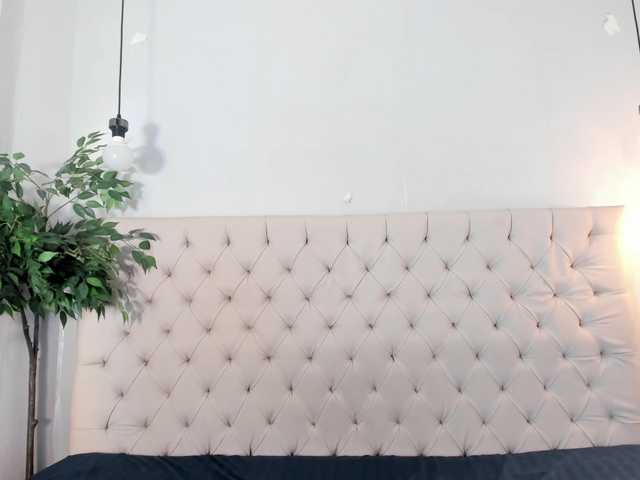 Victoria-Coleman live cam on BongaCams