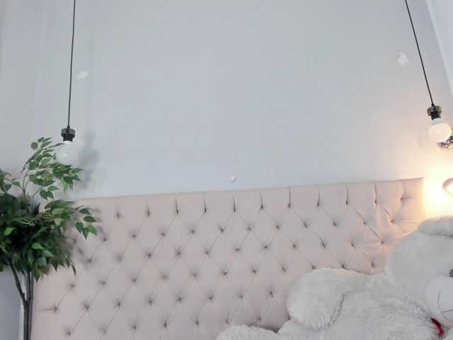 Victoria-Coleman live cam on BongaCams
