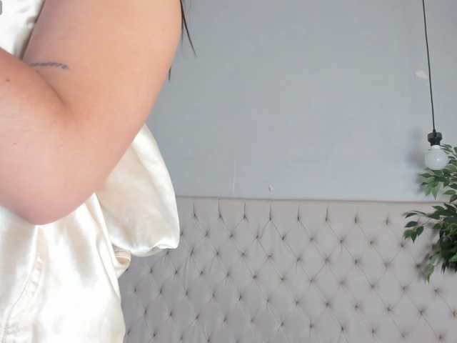 Victoria-Coleman live cam on BongaCams