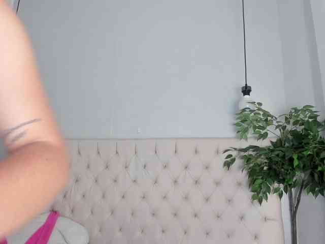 Victoria-Coleman webcam