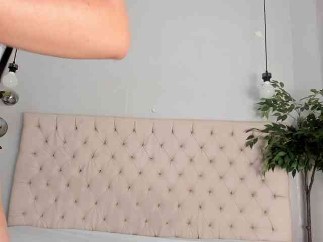 Victoria-Coleman webcam