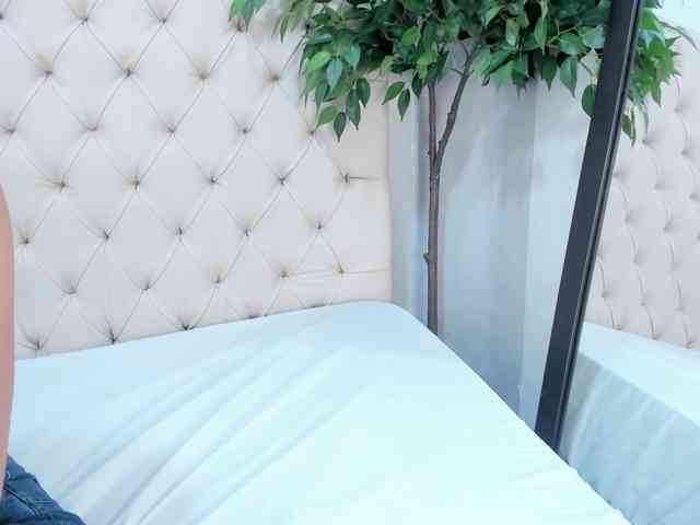 Victoria-Coleman webcam