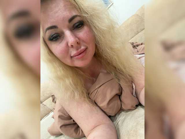 Koshechka911 live cam on BongaCams