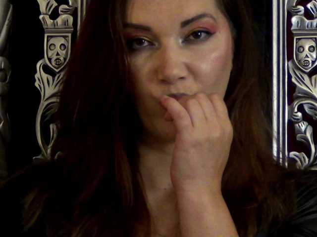 NicoleSinn