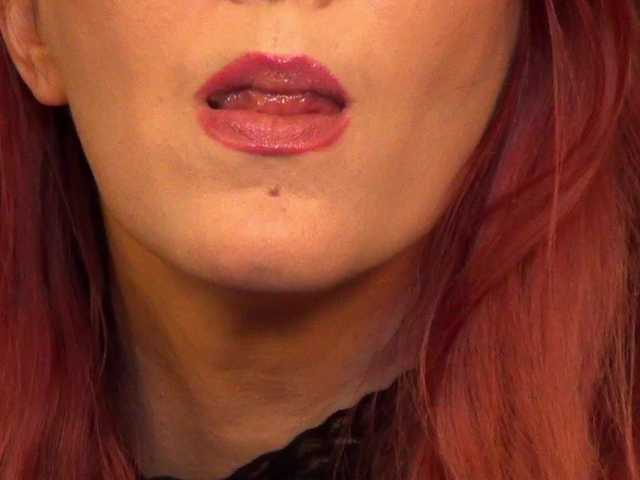 NicoleSinn