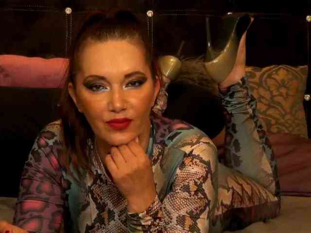 NicoleSinn webcam
