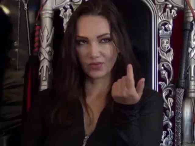 NicoleSinn
