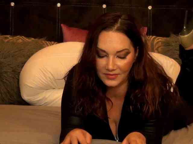 NicoleSinn webcam