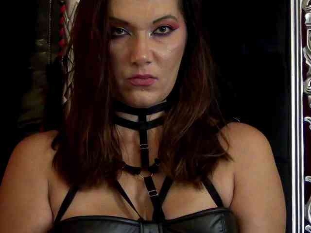 NicoleSinn webcam