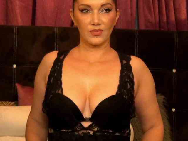 NicoleSinn webcam