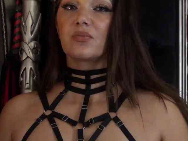 NicoleSinn
