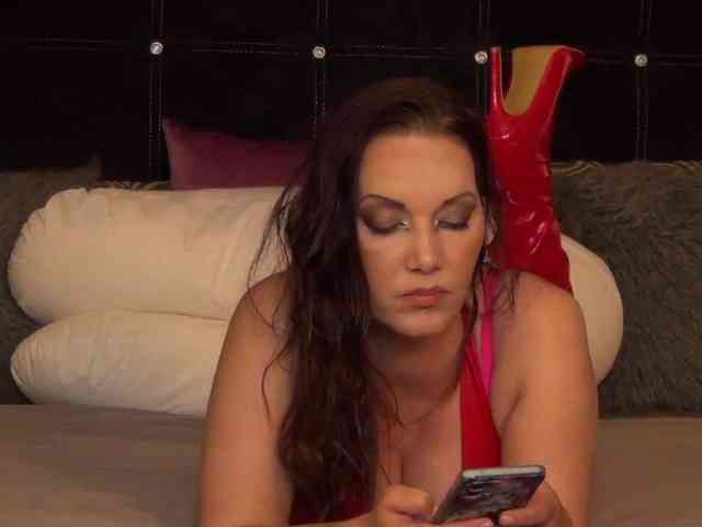 NicoleSinn webcam