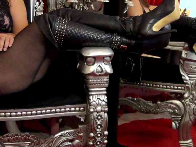 NicoleSinn webcam