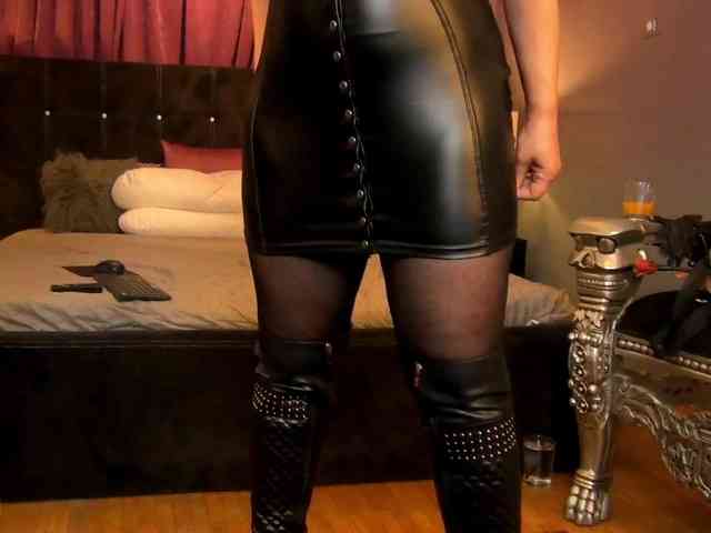 NicoleSinn webcam