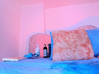 naomi-k Porn Show