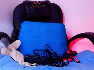 naomi-k's Live Webcam