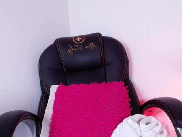 naomi-k live sex show