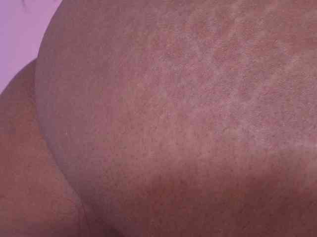 naomi-k webcam