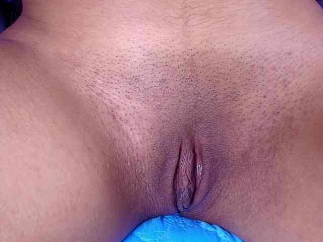 naomi-k webcam