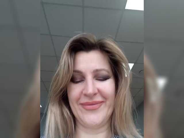 LagoonJoy's BongaCams show and profile