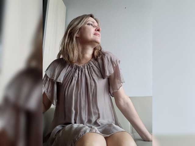 LagoonJoy live webcam show