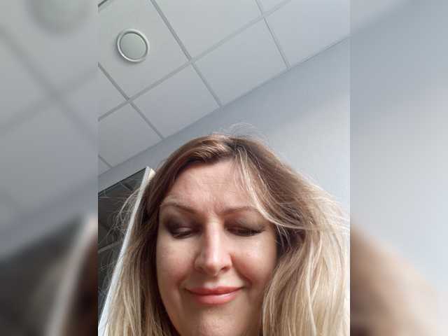 LagoonJoy live webcam show