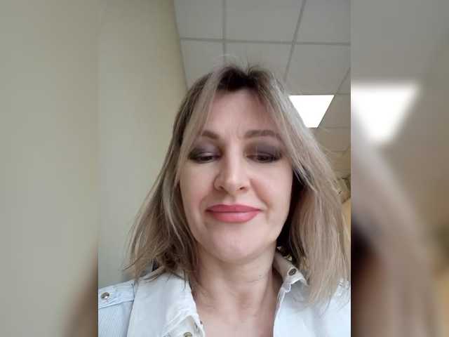 LagoonJoy's BongaCams show and profile