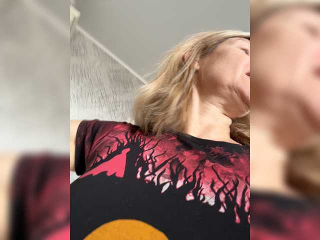 LagoonJoy live cam on BongaCams