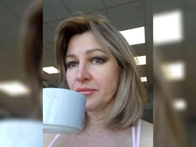 LagoonJoy Live Webcam on BongaCams
