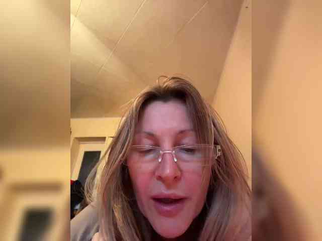 LagoonJoy Live Webcam on BongaCams
