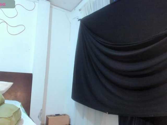 latinaStepStar live cam on BongaCams