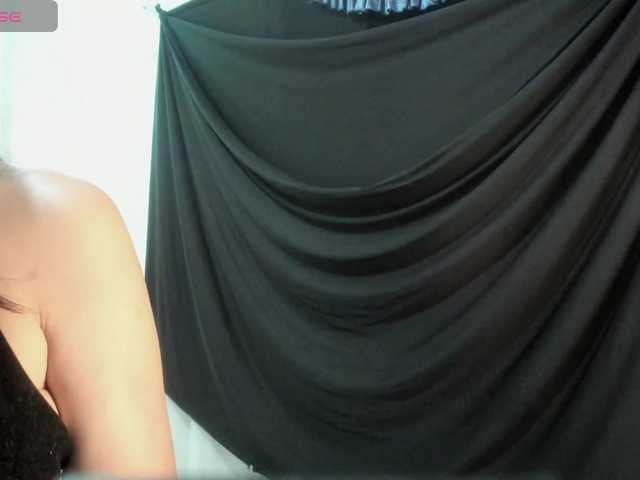 latinaStepStar live cam on BongaCams
