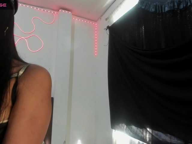 latinaStepStar live cam on BongaCams