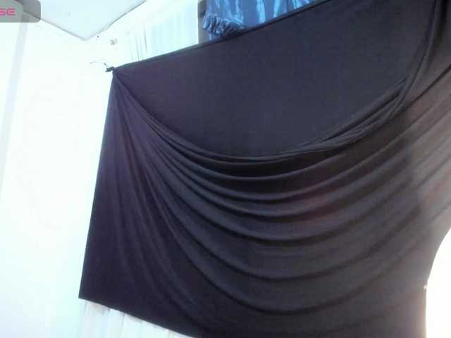 latinaStepStar live cam on BongaCams
