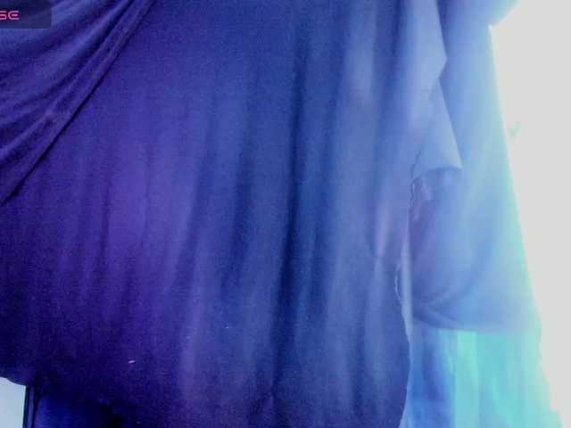 latinaStepStar live cam on BongaCams