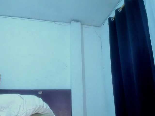 latinaStepStar live cam on BongaCams