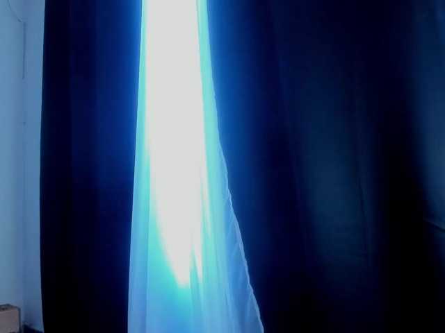 latinaStepStar live cam preview