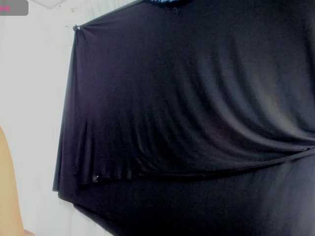 latinaStepStar live cam on BongaCams
