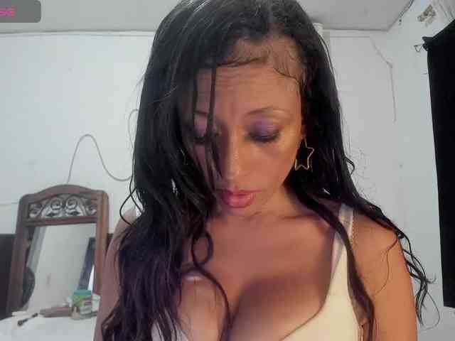 latinaStepStar webcam