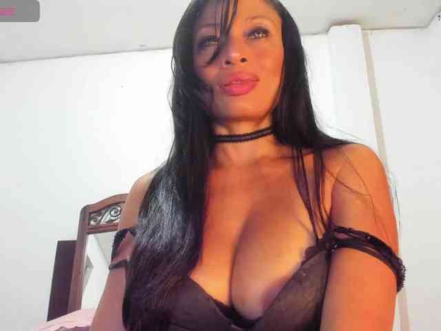 latinaStepStar webcam